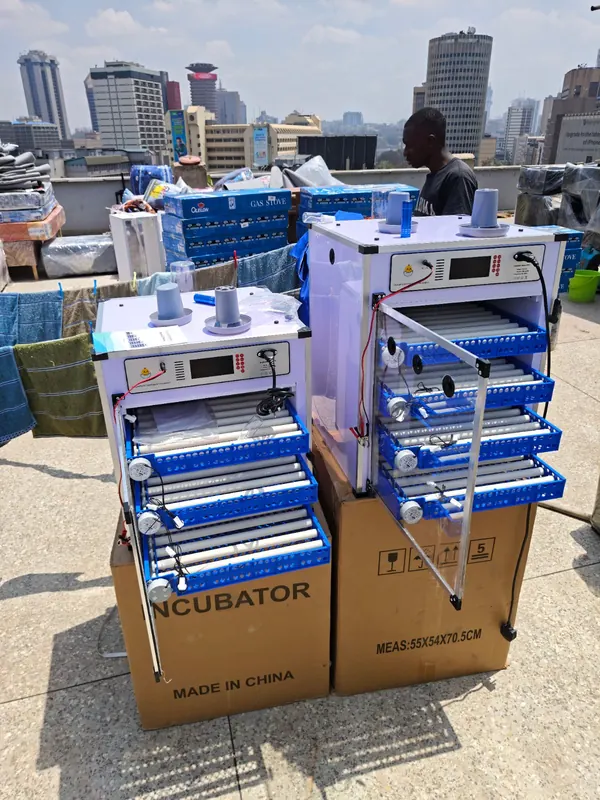 204 & 272 Egg capacity Incubators