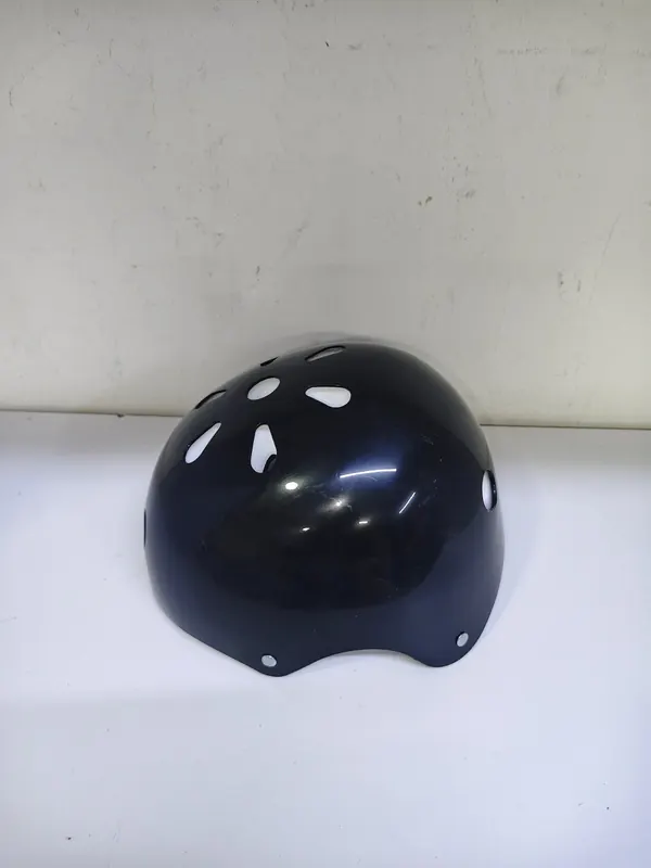 Hard helmet black