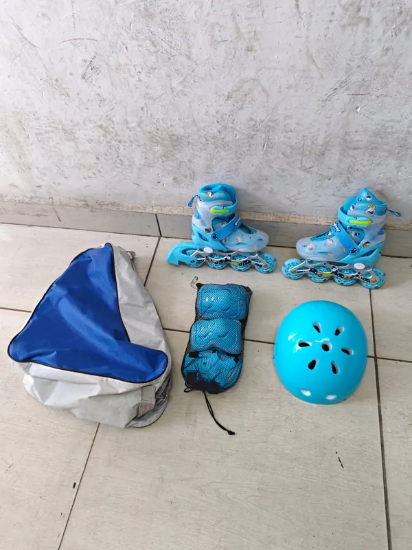 Kids inline skates hard helmet full set