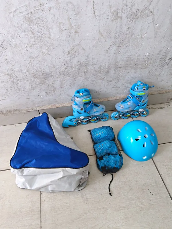 Kids inline skates hard helmet full set