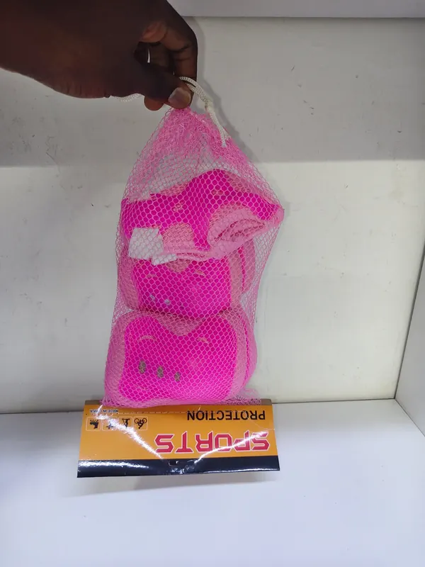 Protective gears pink